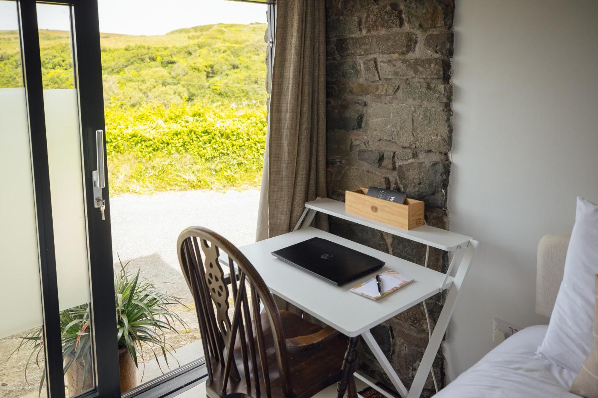 Cliff-Top Cottage On Coast Path W/Panoramic Views Trevine Exterior photo
